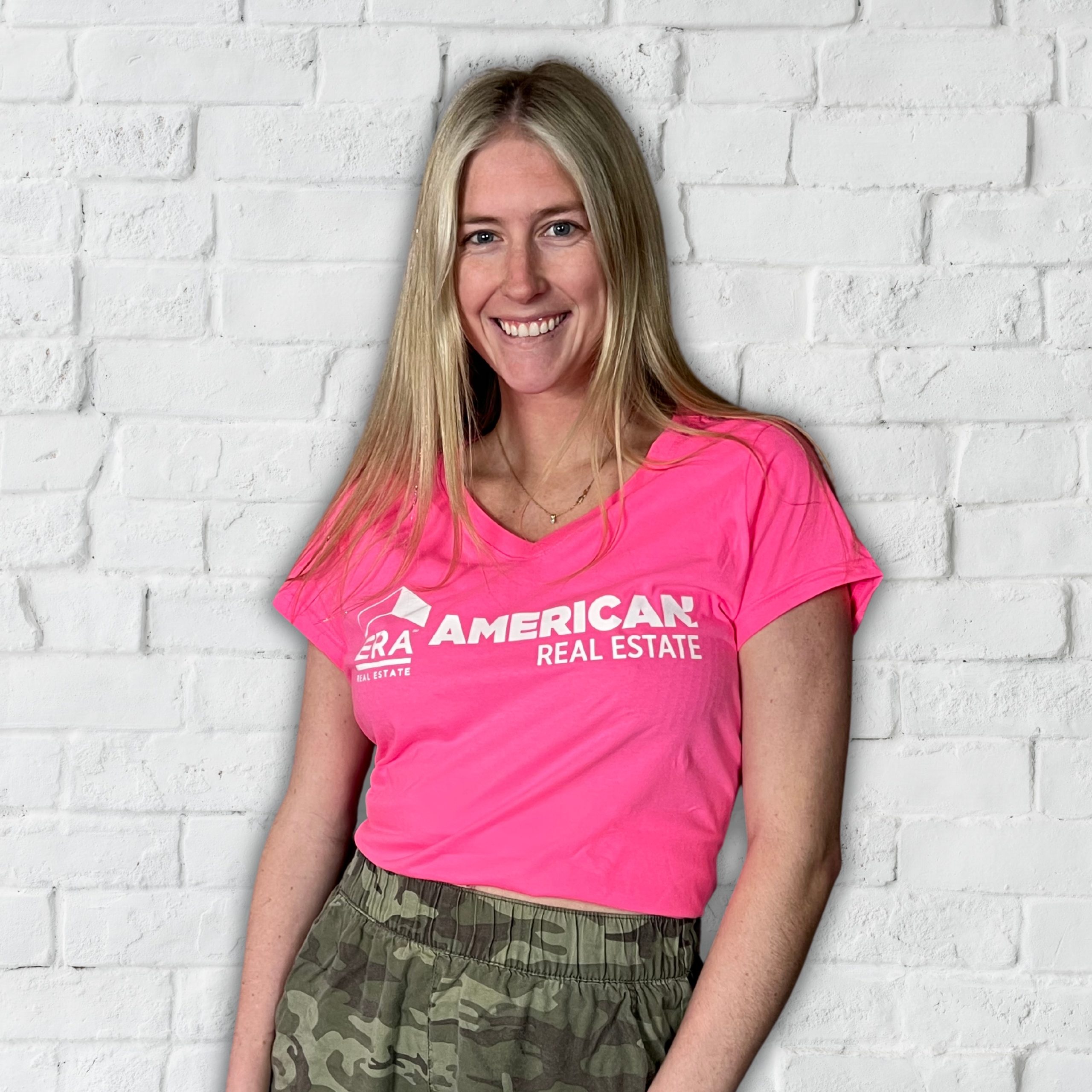 V-Neck Ladies Shirt - Neon Pink